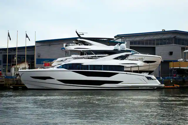 Luxury Yacht for Private Cruises