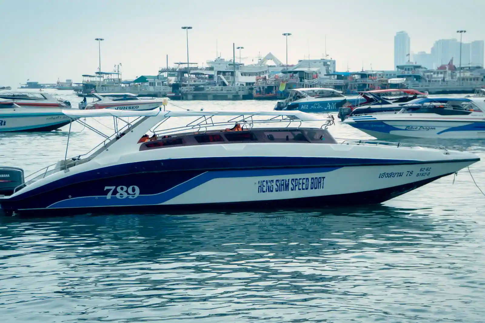 Speedboat for Lagoon Cruises and Beach Trips photo 1